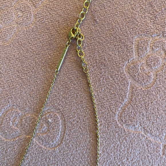 Kendra Scott “Elisa” gold pendant necklace - Picture 3 of 3